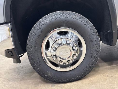 Used 2024 Chevrolet Silverado 3500 LT w/ All Star Edition AWD/4WD image 41