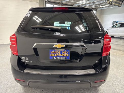 Used 2017 Chevrolet Equinox LT w/ Convenience Package image 6