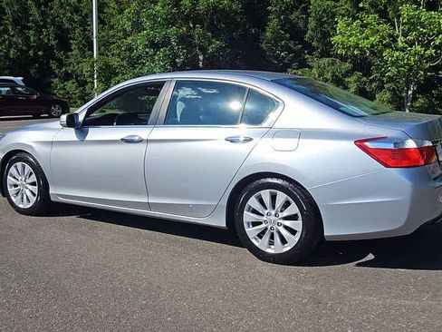 Used 2013 Honda Accord EX image 6