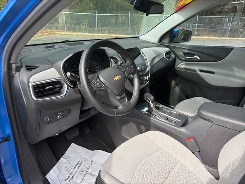 Used 2024 Chevrolet Equinox LT image 9