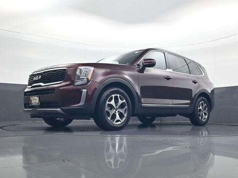 Used 2022 Kia Telluride EX FWD image 22