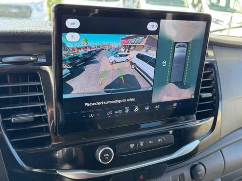 Used 2023 Ford Transit 350 148 Medium Roof Wagon image 31