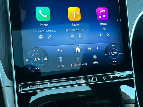 New 2025 Mercedes-Benz C 300 4MATIC Sedan image 21