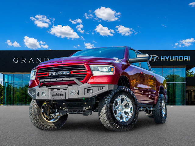Used 2019 RAM 1500 Big Horn AWD/4WD image 1