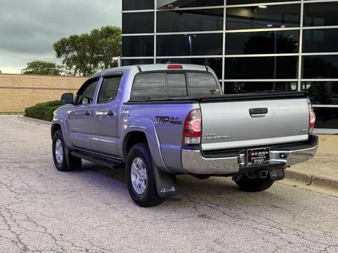 Used 2015 Toyota Tacoma 4x4 Double Cab w/ TRD Off-Road Package image 5