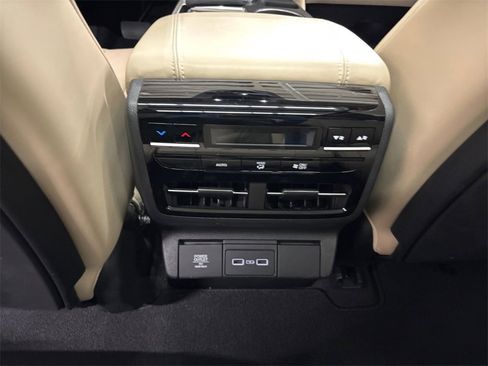 Certified 2023 Acura MDX Technology image 33