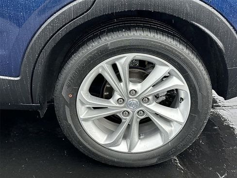 Used 2023 Buick Encore GX Preferred w/ Cold Weather Comfort Package AWD/4WD image 31