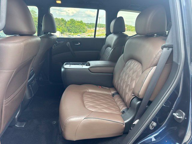 Used 2024 Nissan Armada Platinum w/ Captain's Chairs Package RWD image 11