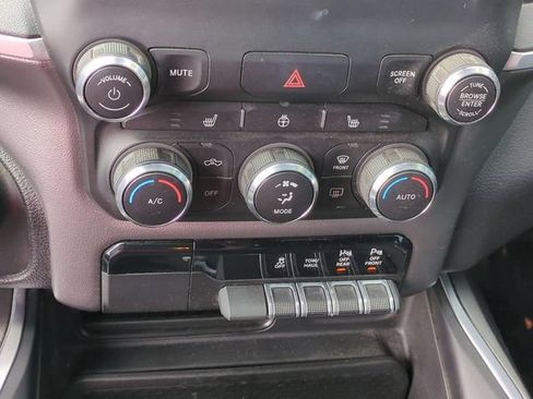 Used 2021 RAM 1500 Big Horn AWD/4WD image 22