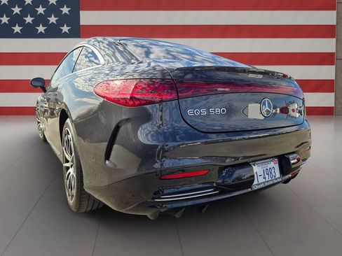 Used 2023 Mercedes-Benz EQS 580 4MATIC Sedan w/ Exclusive Trim Package image 13