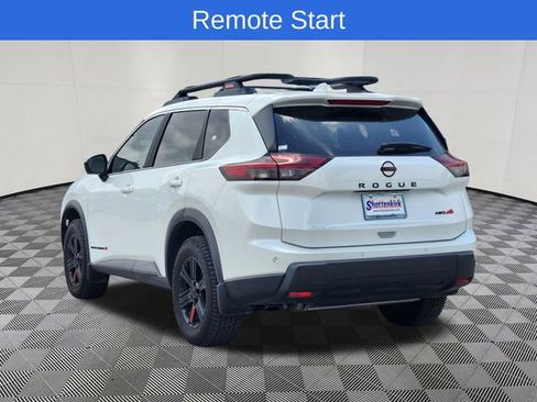 Used 2025 Nissan Rogue SV AWD/4WD image 3