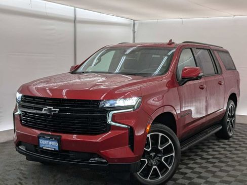 Certified 2024 Chevrolet Suburban RST w/ Luxury Package image 1