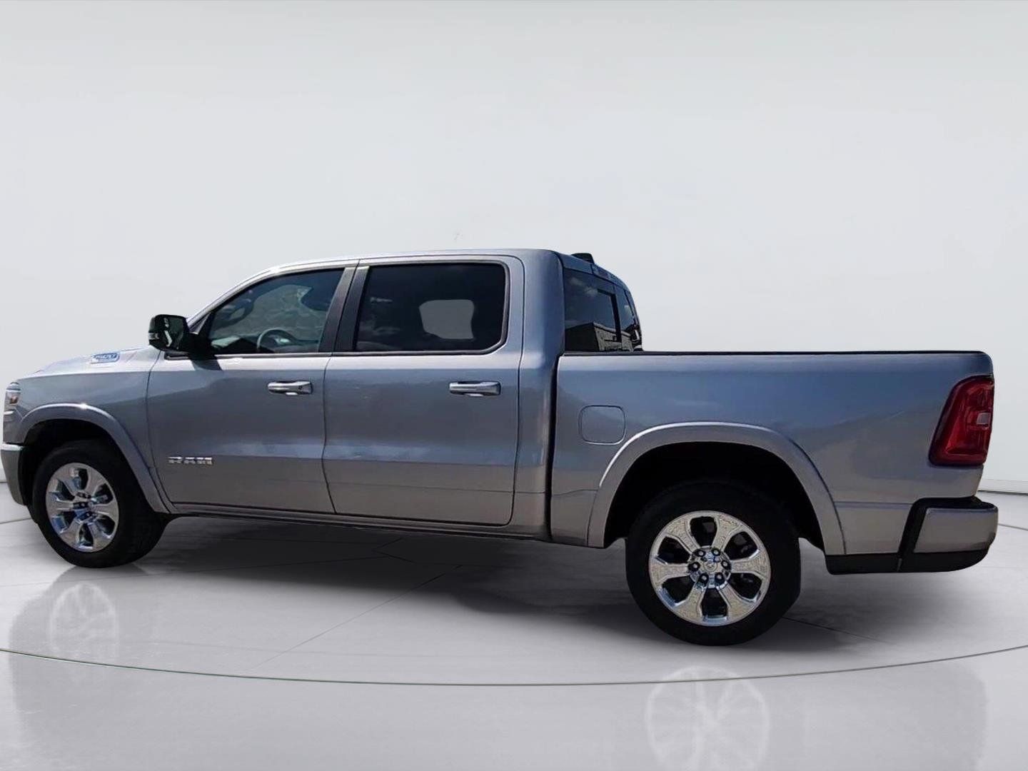 Used 2025 RAM 1500 Lone Star AWD/4WD image 6