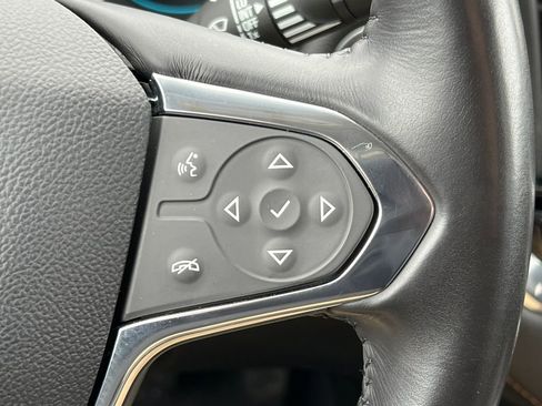 Used 2019 Chevrolet Traverse LT image 21