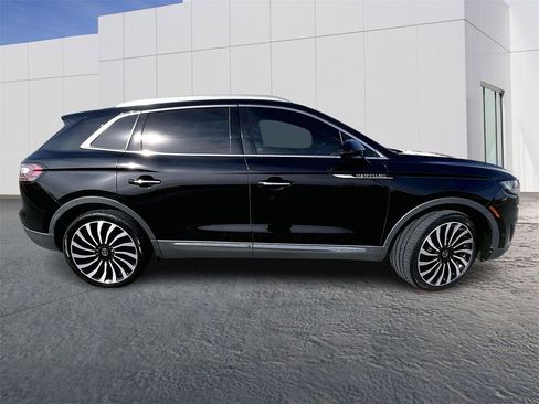 Used 2019 Lincoln Nautilus Black Label image 8
