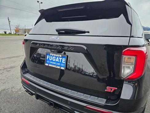 Used 2022 Ford Explorer ST w/ Equipment Group 401A image 7