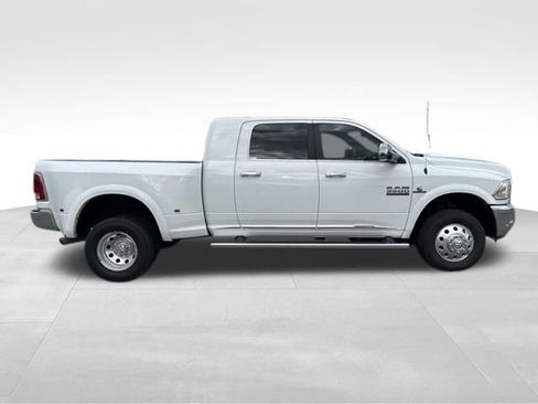Used 2017 RAM 3500 Laramie Longhorn image 11