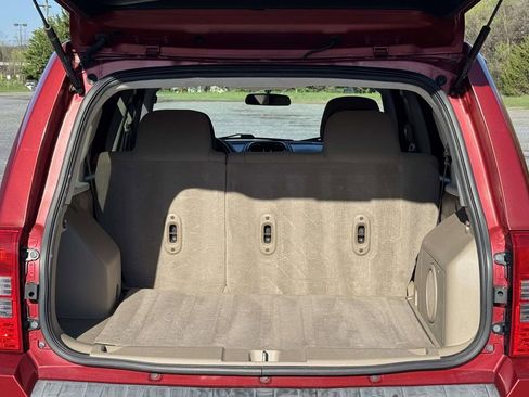 Used 2010 Jeep Patriot Latitude AWD/4WD image 30