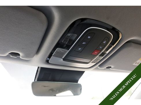 Used 2025 Hyundai Palisade SEL AWD/4WD image 24