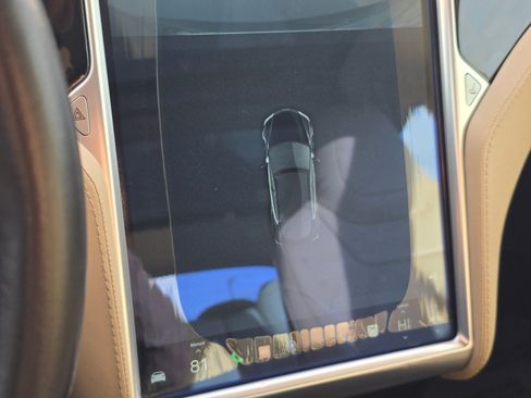 Used 2013 Tesla Model S image 36