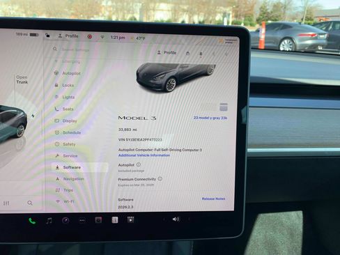 Used 2023 Tesla Model 3 Standard Range image 26