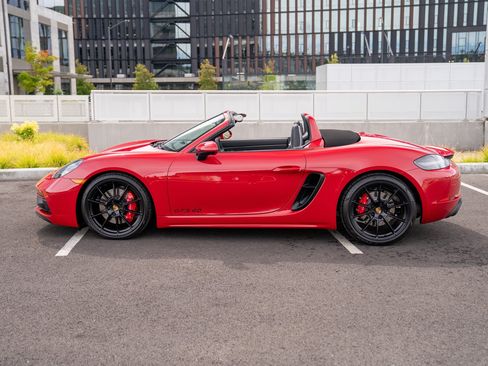 Certified 2021 Porsche 718 Boxster GTS RWD image 2