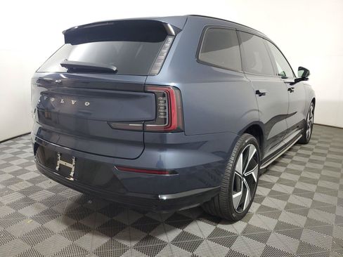 Used 2025 Volvo EX90 Ultra AWD/4WD image 6