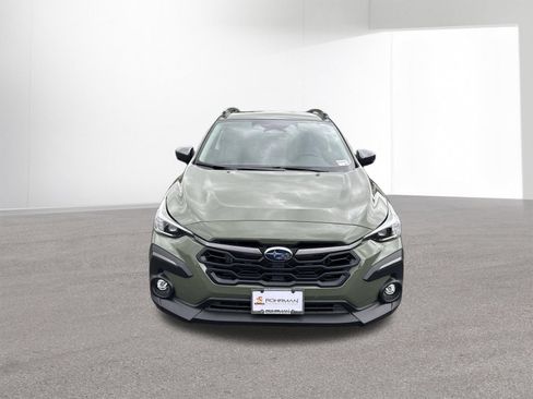 Used 2025 Subaru Crosstrek 2.5i Limited AWD/4WD image 3