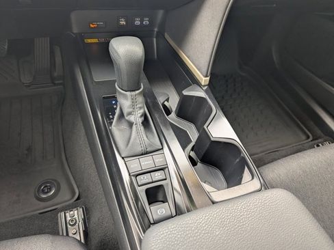 Used 2025 Toyota Camry LE image 26