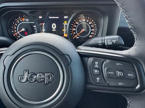 New 2026 Jeep Gladiator Sport AWD/4WD image 28
