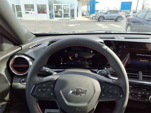 New 2026 Chevrolet Trax RS image 11