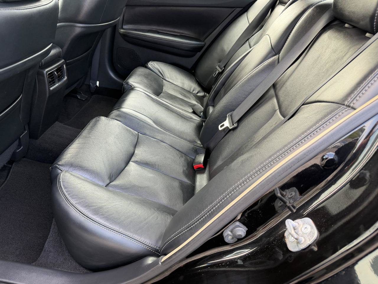 Used 2014 Nissan Maxima 3.5 SV w/ Sport Package FWD image 13