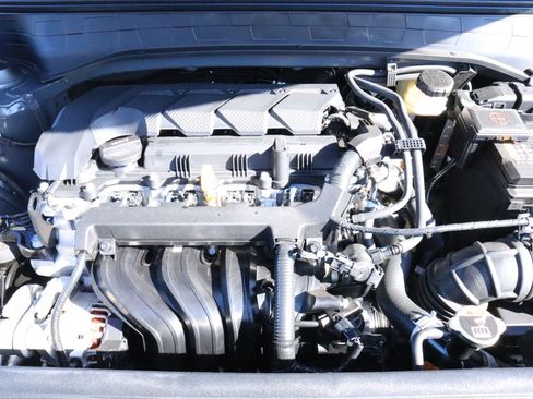 New 2026 Hyundai Venue SEL FWD image 6