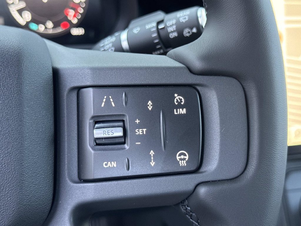 New 2026 Land Rover Defender 110 S AWD/4WD image 30