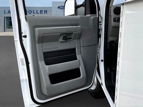 New 2026 Ford E-350 and Econoline 350 Super Duty w/ Power Equipment Group image 22