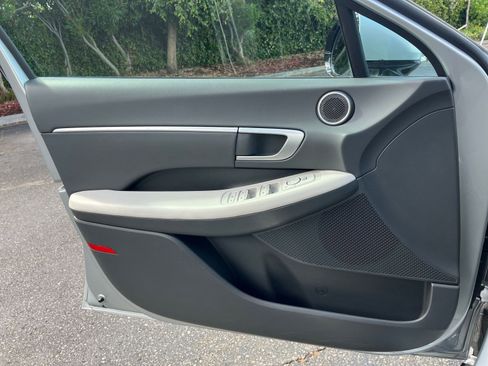 Used 2025 Hyundai Sonata SEL image 18