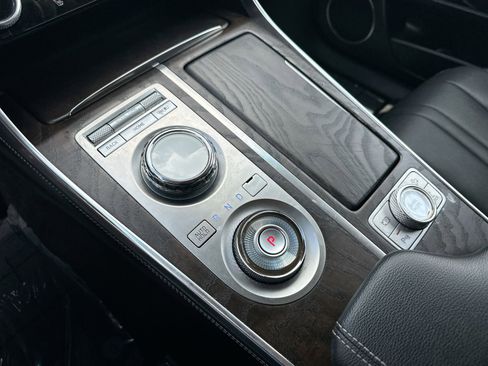 Used 2024 Genesis GV80 2.5T AWD/4WD image 20