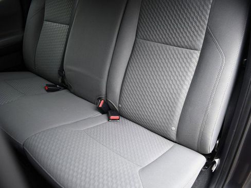 Certified 2021 Toyota Tacoma SR5 RWD image 22