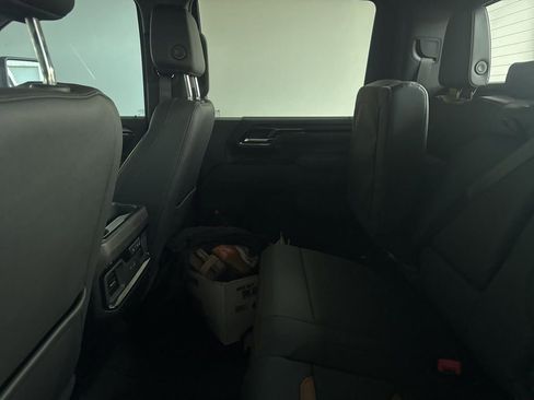 Certified 2025 GMC Sierra 2500 AT4 w/ AT4 Premium Plus Package image 10