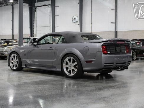 Used 2006 Ford Mustang GT RWD image 30