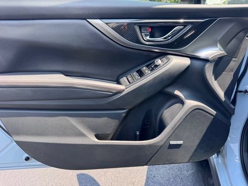 Used 2019 Subaru Crosstrek 2.0i Limited w/ Moonroof Package w/Navigation AWD/4WD image 22