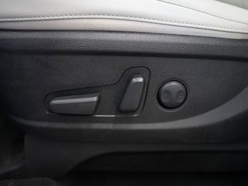 Used 2023 Kia Telluride EX w/ EX Captain's Chair Package AWD/4WD image 13
