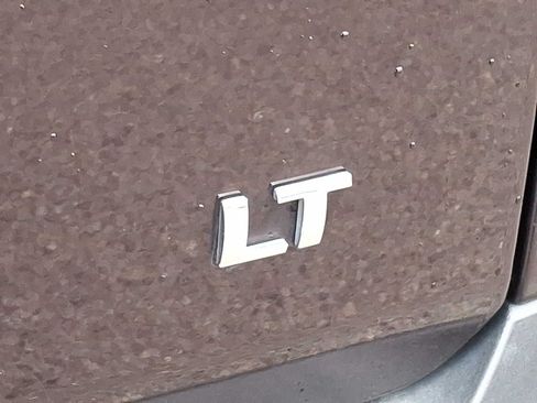 Used 2021 Chevrolet Traverse LT AWD/4WD image 31