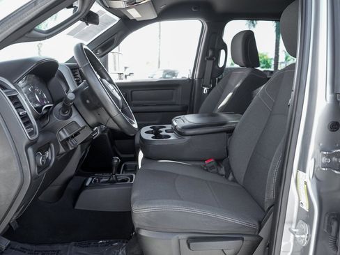 Used 2024 RAM 2500 Tradesman w/ Chrome Appearance Group image 20