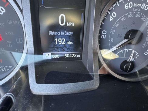 Used 2023 Toyota Tacoma TRD Sport AWD/4WD image 27