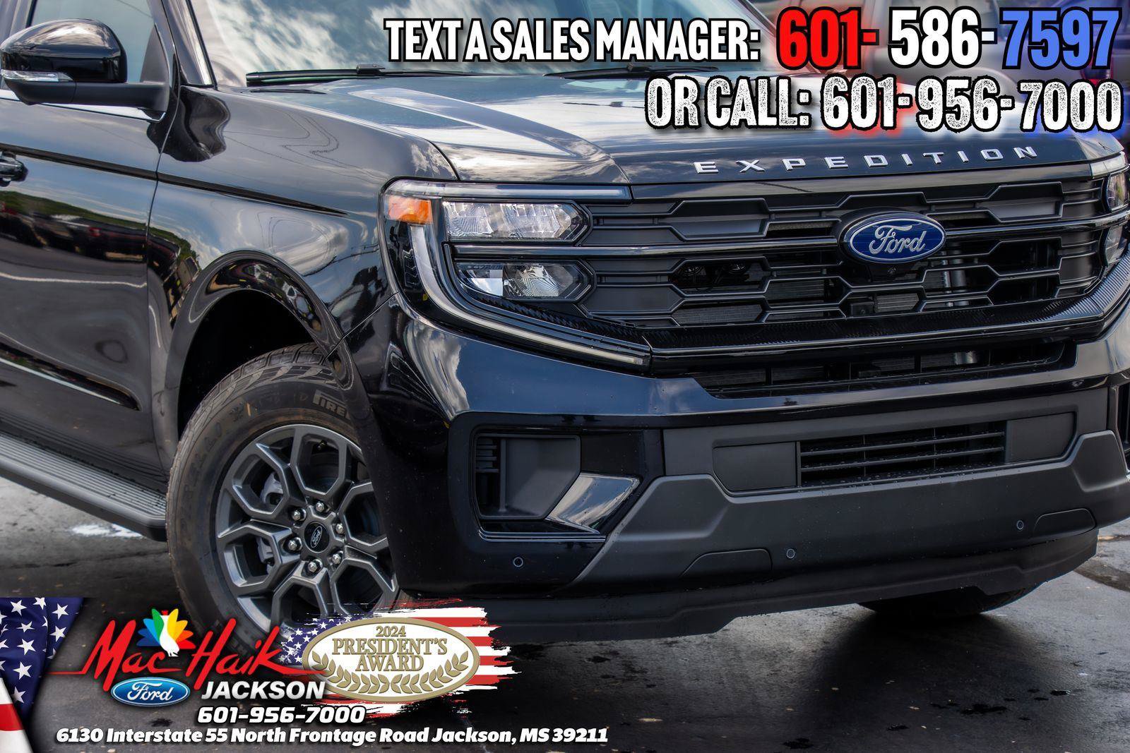 Used 2026 Ford Expedition Active RWD image 2