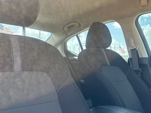 Certified 2025 Nissan Sentra SV FWD image 29