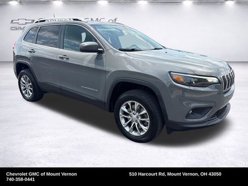 Used 2021 Jeep Cherokee Latitude Lux w/ Trailer Tow Group AWD/4WD image 9