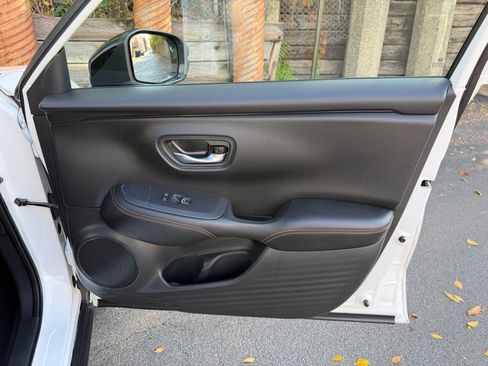 Used 2023 Honda HR-V Sport image 19