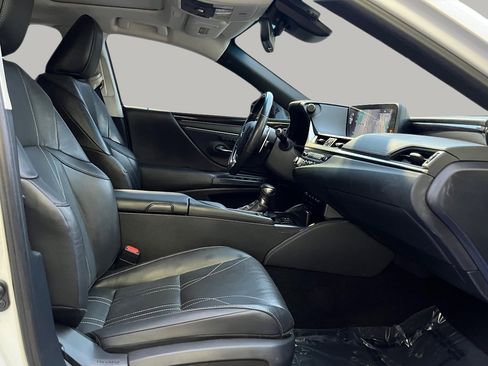 Used 2021 Lexus ES 300h w/ Accessory Package 2 image 19